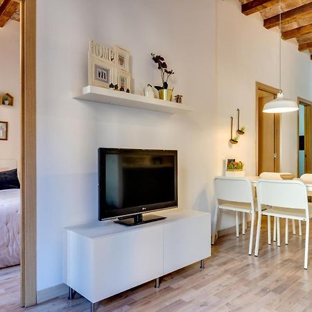 Charming & Convenient Apartment Near Plaza Espanya Barcelona Buitenkant foto